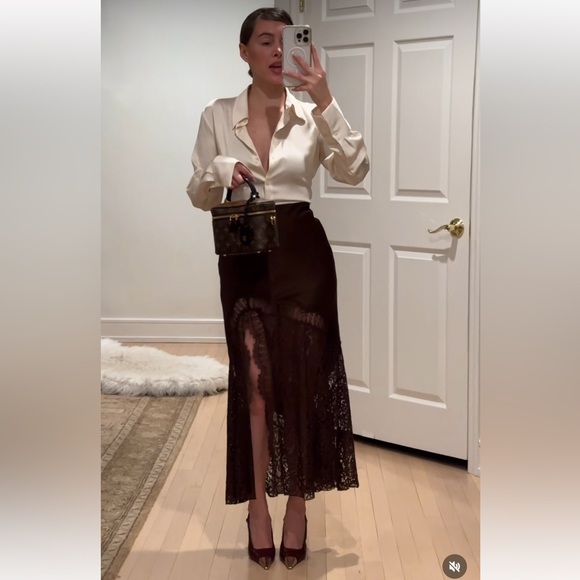 🔥LAST ONE LEFT! 🔥 ZARA NWT STUNNING Satin Effect Lace Skirt ZW Collection VIRAL - Picture 6 of 15